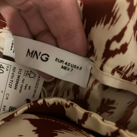 “Mango” palazzo pants. Red and white print. Ladies size 8 - Picture 5 of 6